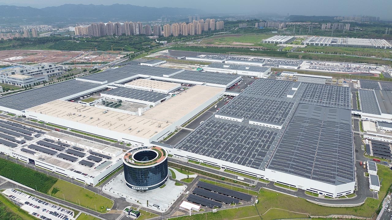宁德时代官网合作公告配图:赛力斯工厂,2026年10月资料图。